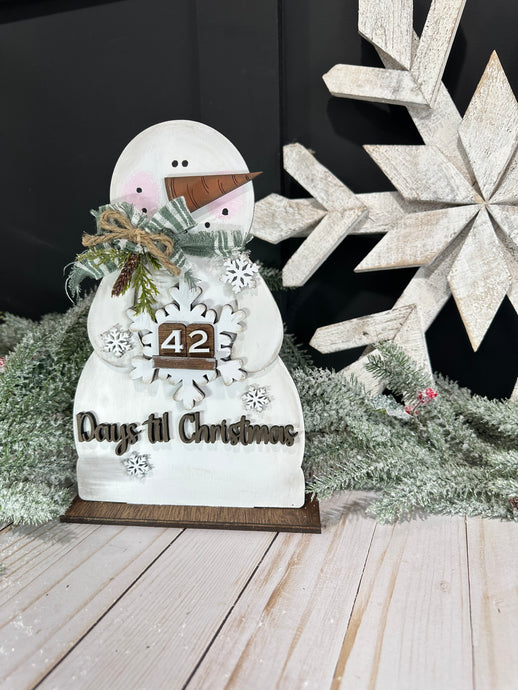 Adorable snowman Christmas countdown.