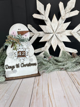 Load image into Gallery viewer, Adorable snowman Christmas countdown.