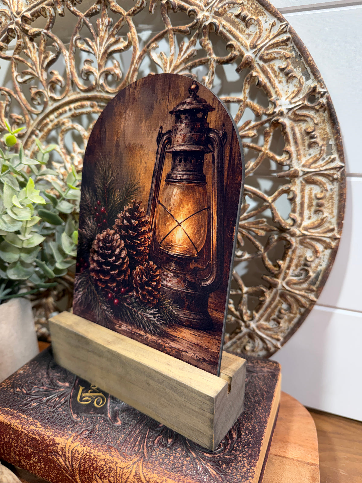Rustic Lantern Christmas Arch Sign - 5 x 7 UV-Printed Wood Decor