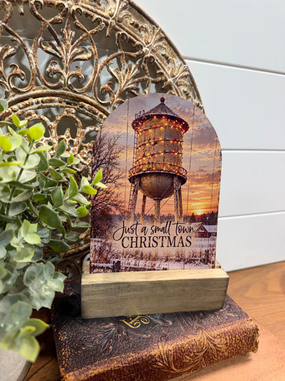 Personalized Small-Town Christmas Arch Sign - 5 x 7 UV-Printed Wood Decor