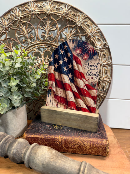 Sweet Land of Liberty Vintage Patriotic Tabletop Sign
