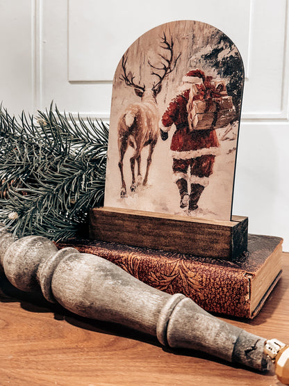 Rustic Santa &amp; Reindeer Wood Block — Vintage Christmas Déc