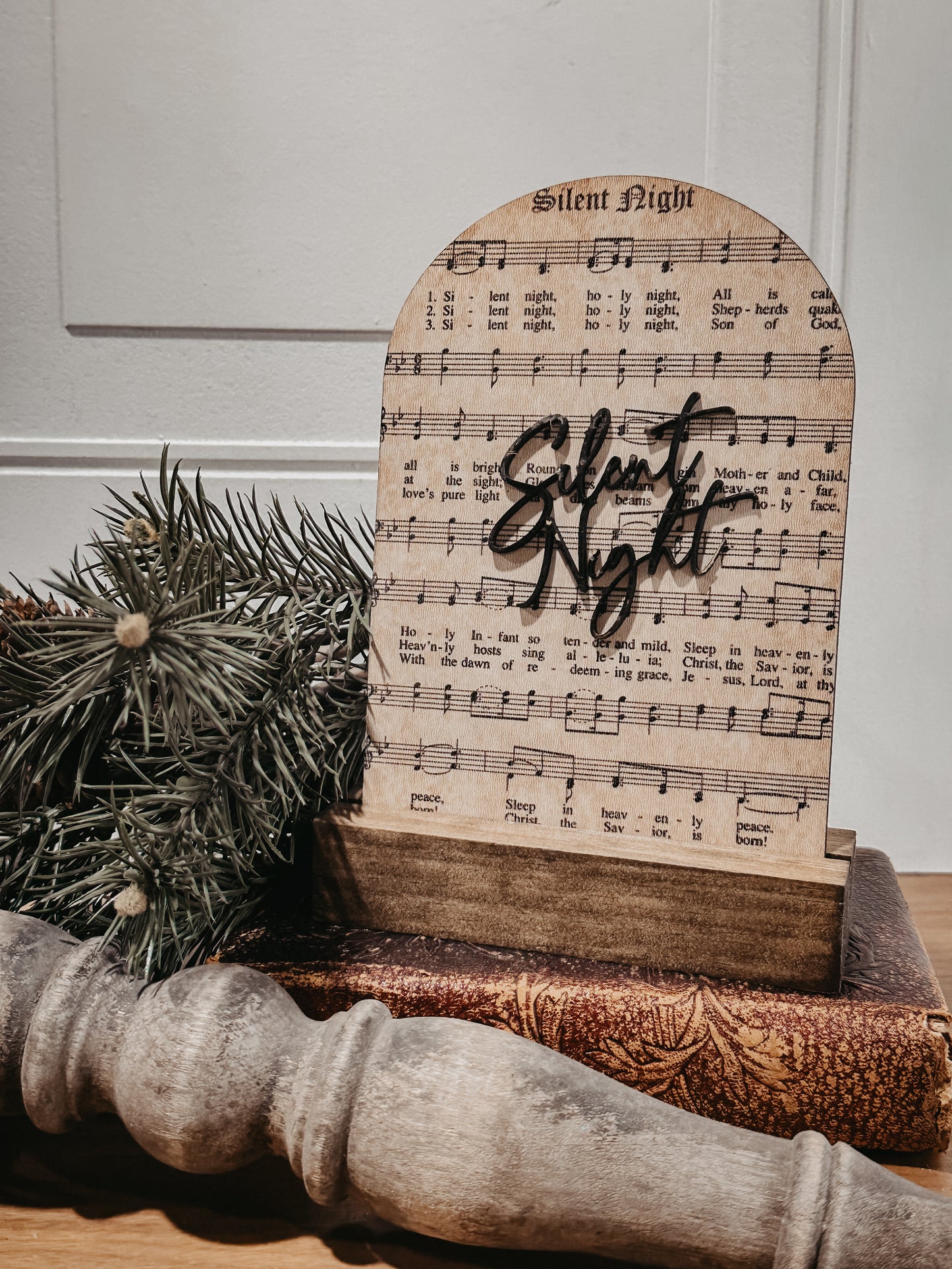 Silent Night arch frame,  Silent night music, 3D silent night christmas decor