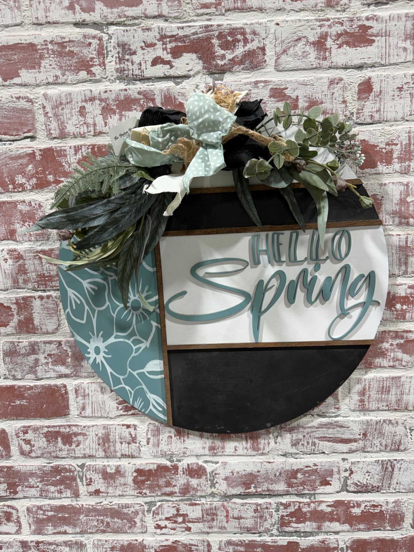 Hello Spring door hanger